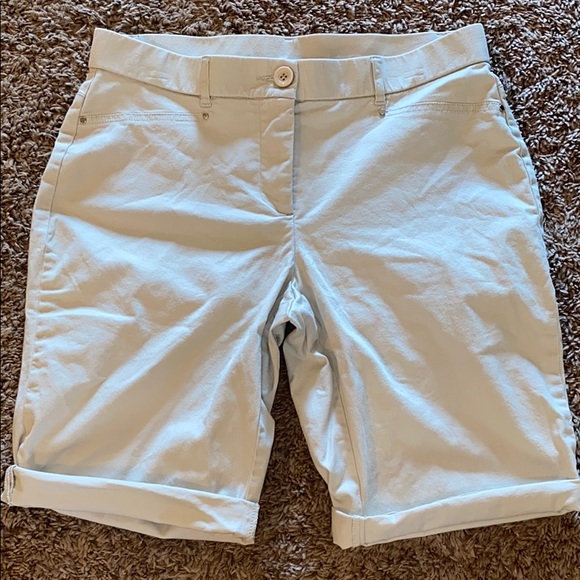 Briggs New York Pants - Briggs petite Bermuda shorts